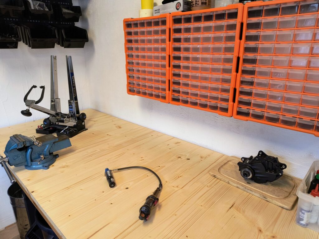 Cyclingbear e.U. Werkbank 2